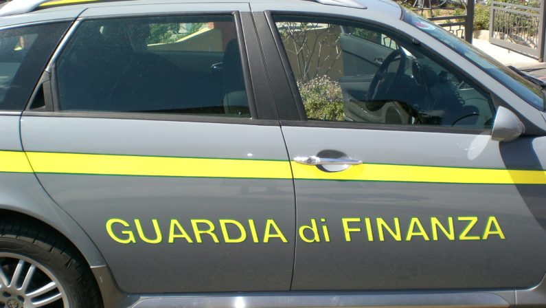 Droga, sequestrati beni per 300 mila euro