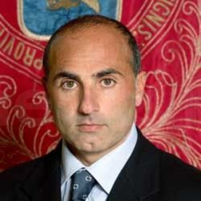 Ex consigliere comunale di Reggio
A giudizio per corruzione elettorale