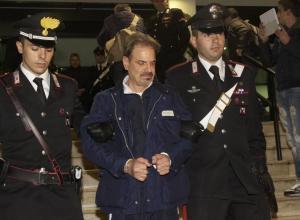 Per il pm Bruni dopo l’arresto di Lanzino
«Emerge un allarmante quadro di collusioni»