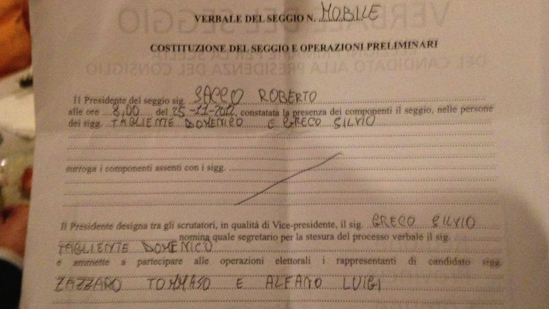Il verbale del “seggio mobile” di Cosenza
che ha fatto litigare il centrosinistra