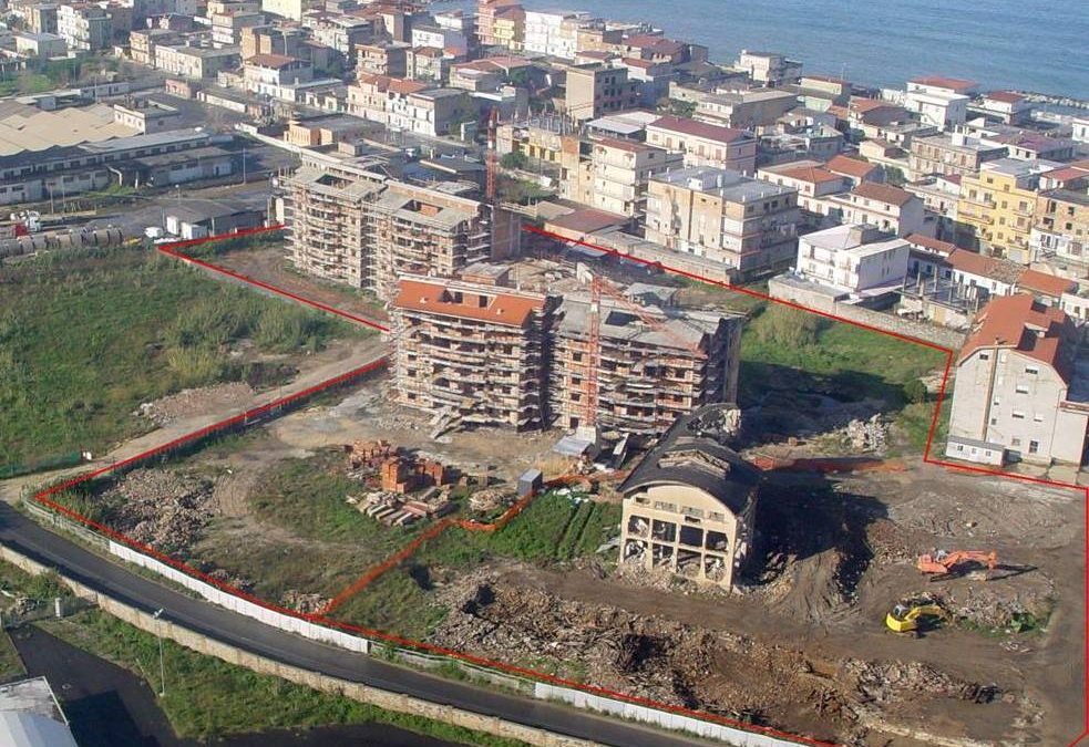 Speculavano anche sull’alluvione del Vibonese
gli arrestati nel blitz contro il clan Tripodi