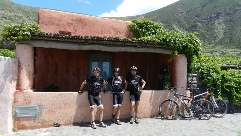 L’avventura a Salina
dei bikers di Onda d’urto