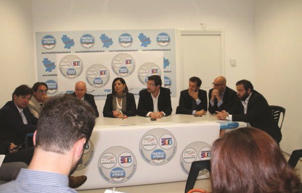 FdI, Rosa spiega il riavvicinamento al Pdl
“E’ l’unico modo per vincere”