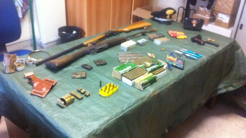 Sequestrato arsenale a Melicucco
Arrestate anche tre persone