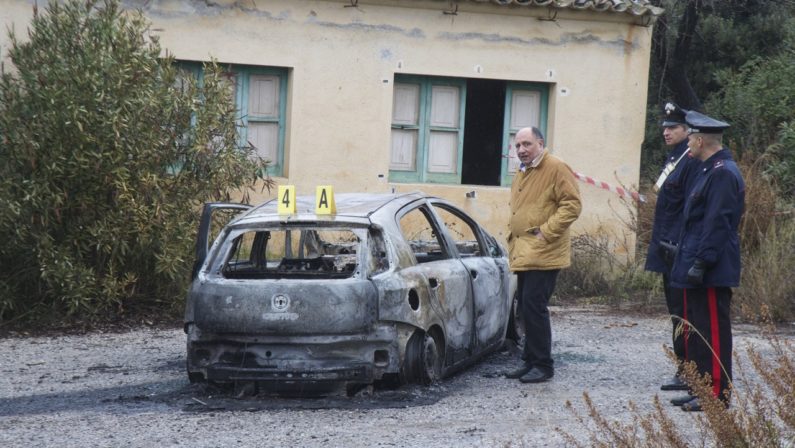 L'orrore di Cassano: le indagini passano alla Dda
Il corpo di Cocò ha bruciato per ore nel seggiolino