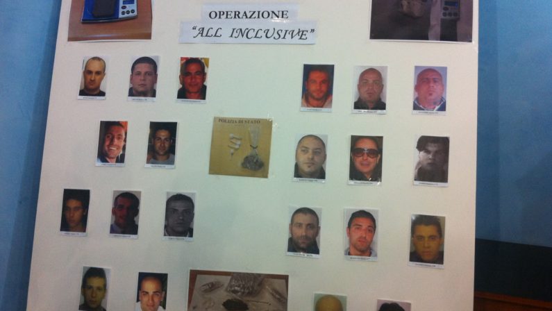 Operazione antidroga a Catanzaro
I nomi delle persone coinvolte