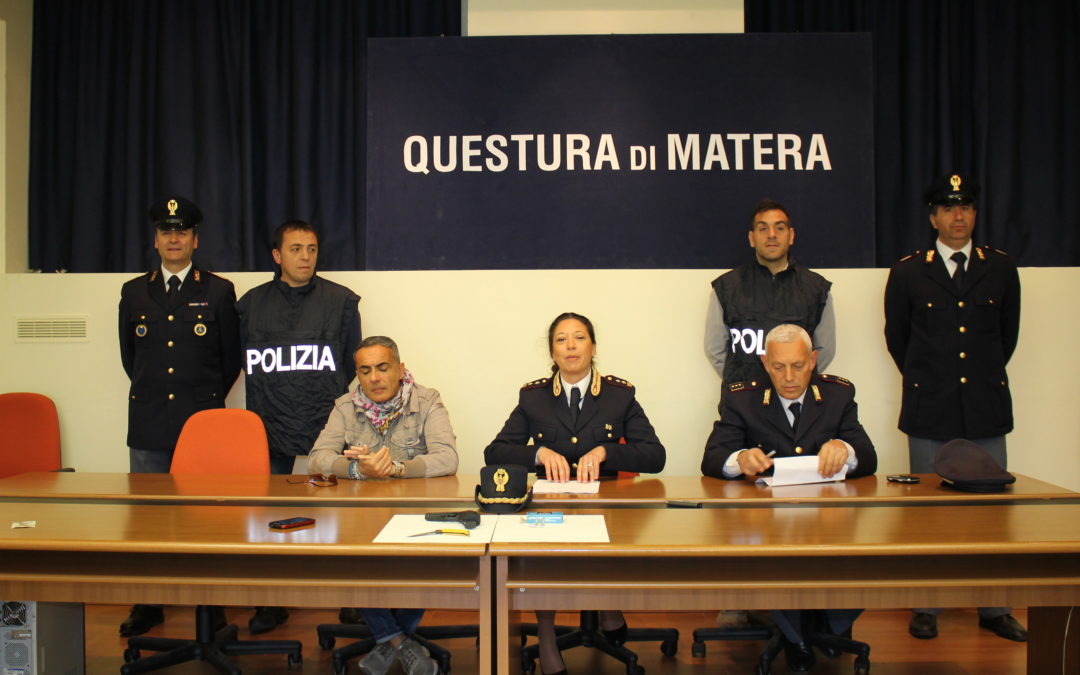 Minaccia e picchia un uomo
arrestato pregiudicato materano