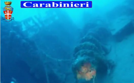 Il deposito sottomarino della ‘ndrangheta – GUARDA
Via al recupero del tritolo sul relitto “Laura C”