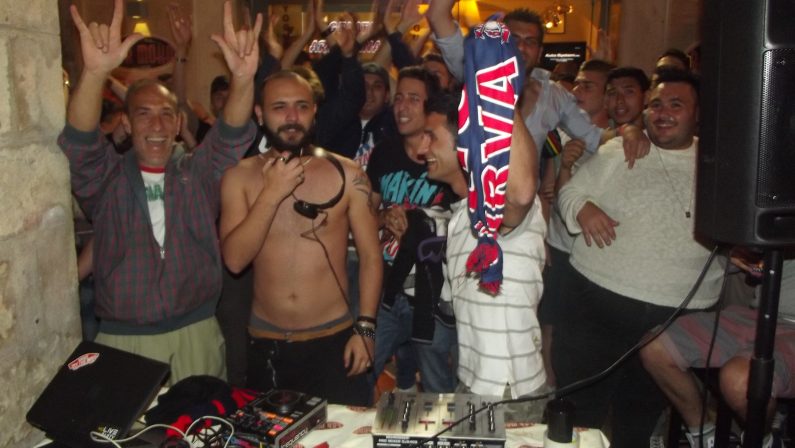 Crotone ai playoff: le foto della festa
I tifosi ora sognano la serie A