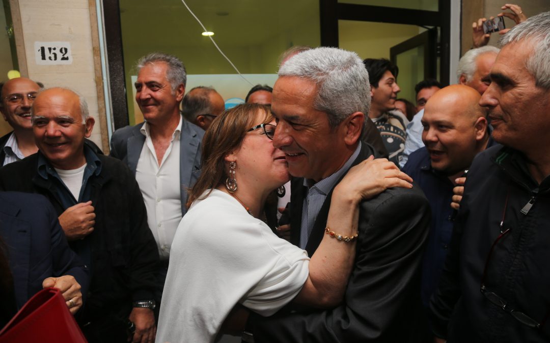 Ballottaggio a Rende, le foto dell’attesa
nelle segreterie di Manna e Verre