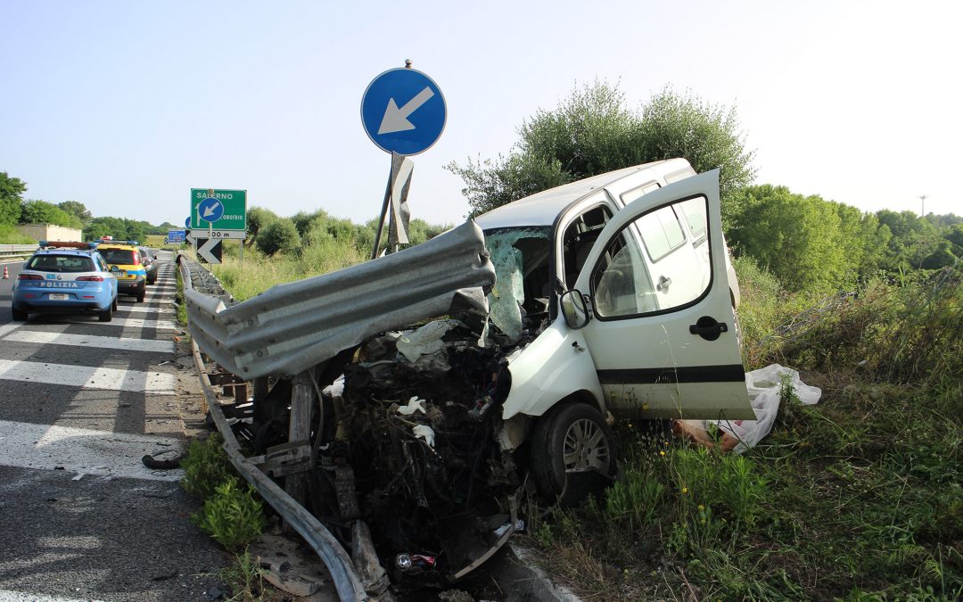 Strage di braccianti sull’A3 nel Vibonese, le foto