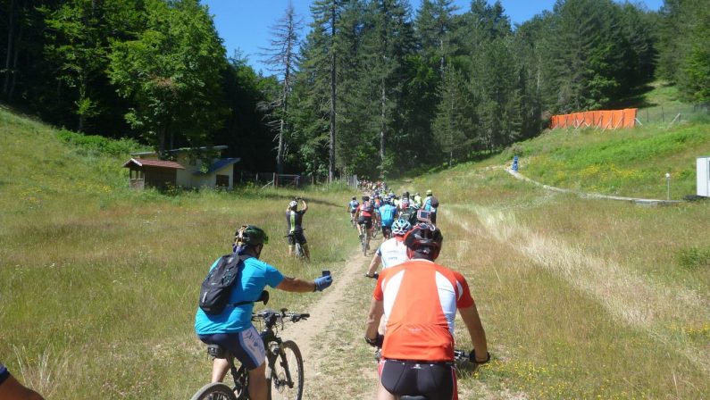 Le foto della pedalata in Sila
con i 187 bikers della Calabria