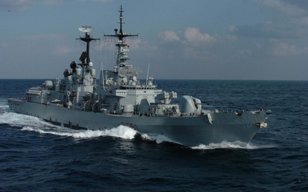 Reggio Calabria, arrivano più di mille migranti
Sono stati soccorsi in mare dalla nave San Giorgio