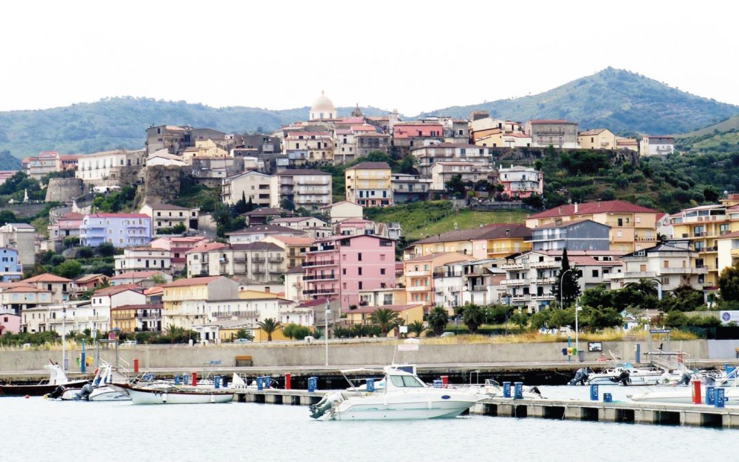 Cariati, la magia ruota intorno alla fortezza