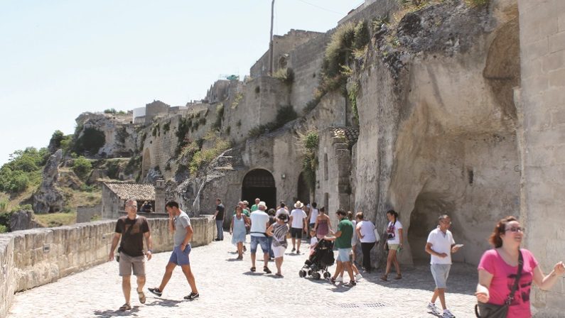 Dopo la nostra denuncia sul turismo abusivo
Hanno chiuso  il Convicinio