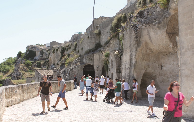 Dopo la nostra denuncia sul turismo abusivo
Hanno chiuso  il Convicinio