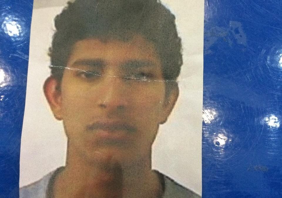Spacciavano droga davanti alle scuole a Catanzaro, le foto