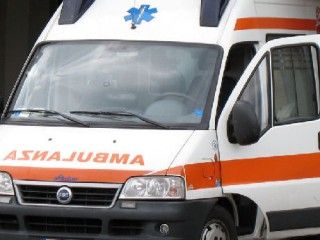 Violenta carambola tra 3 auto sulla statale 106
Quattro feriti e traffico in tilt nel Cosentino