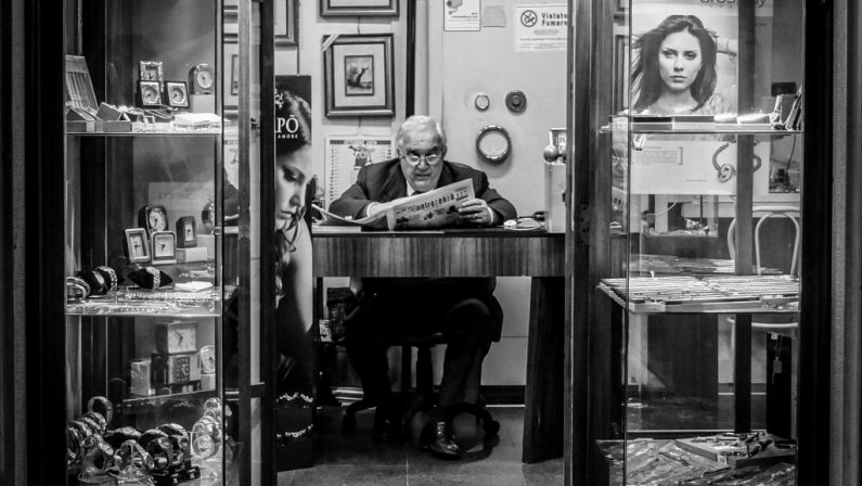 Potenza nei colori della fotografia street
Gli scatti sul capoluogo di Simone Marengo