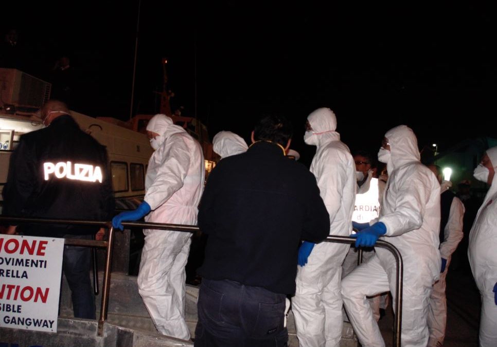 Giunti a Vibo Marina 160 profughi provenienti da Trapani
Dopo la prima accoglienza smistati a Roma e Napoli