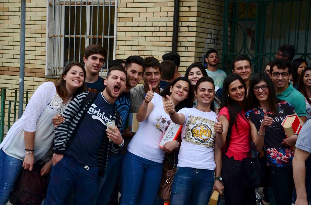 Gli esami di maturità in Calabria
Le foto degli studenti tra tante emozioni