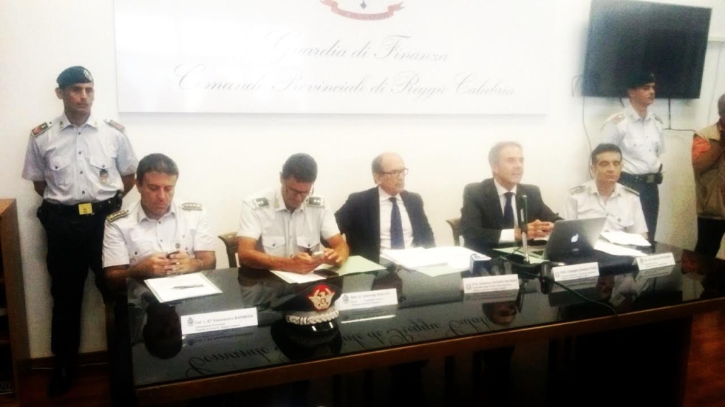 Il terremoto rimborsi travolge la Regione Calabria Ai domiciliari De Gaetano e l’ex consigliere Fedele