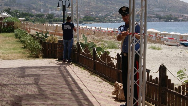 Viola sequestro stabilimento balneare
Denunciata titolare a Reggio, nuovi sigilli