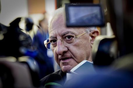 Legge Severino, indagato De Luca e il giudice della sentenza