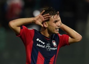 Ricci con la maglia del Crotone