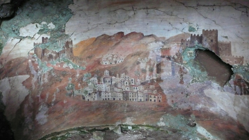 Iniziative nel Cosentino per salvare
la Grotta delle Palazze e l'affresco