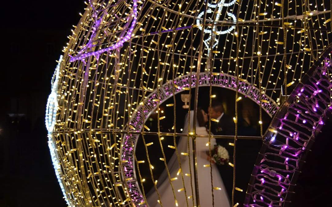 Cosenza, le immagini della festa di luci e colori
delle luminarie allestite per le vie cittadine