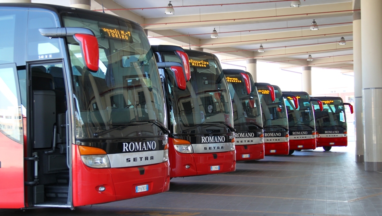 Crotone, bomba carta contro la sede delle autolinee Romano, indagini