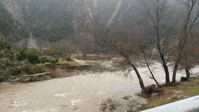 Migliorano le condizioni meteo in Calabria, il fiume Crati rientra negli argini