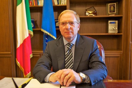 Il prefetto Gianfranco Tomao