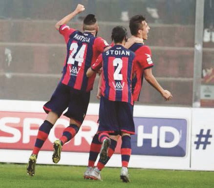 Festa grande per il Crotone Vittoria a Bari nel recupero