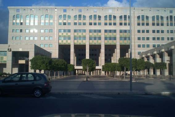 Tribunale di Reggio.JPG