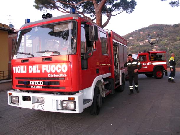 Fiamme in uno sgabuzzino dell'ospedale di CrotoneIncendio domato dopo intervento dei vigili del fuoco