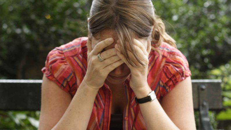 Tentata violenza sessuale a scuola, insegnante sospeso nel Cosentino