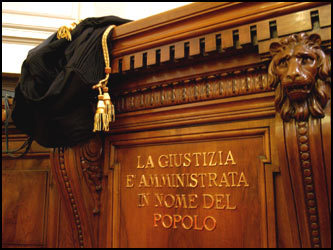 Assolti tutti i politici: condanne fino a 15 anni per gli imputati nel processo “Aemilia” a Bologna