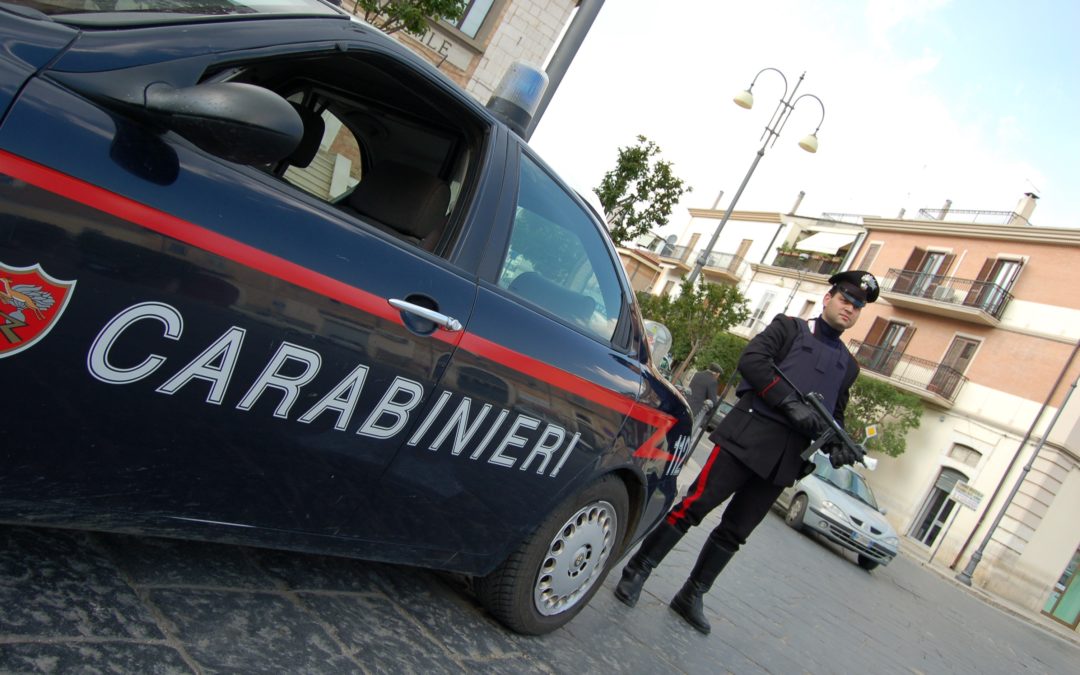 Fermato dai carabinieri con l’accusa di violenza sulla figlia della convivente