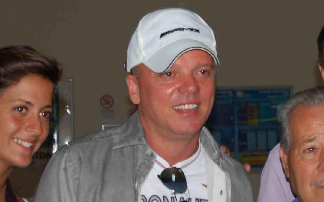 Gigi D’Alessio a Crotone
arriva col jet privato