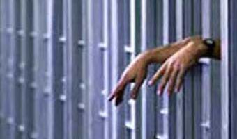 Inseguimento con sparatoria a Catanzaro
Folle corsa tra la gente, arrestato