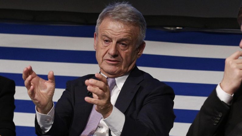 Clini, spunta il conto cifrato “Pesce” in Svizzera
E per l’assessore di Cosenza l’accusa è corruzione