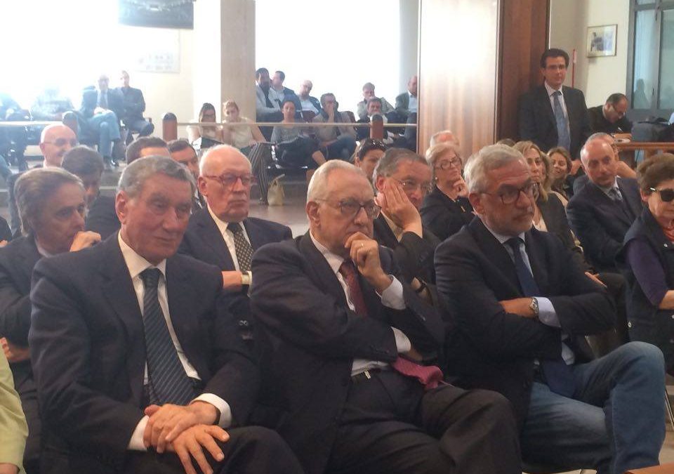 Il tributo di Avellino al giornalista Biagio Agnes e l’intitolazione di una piazza