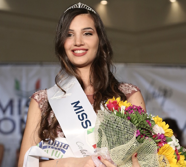 Giada è Miss Mondo Calabria: ora punta al titolo nazionale