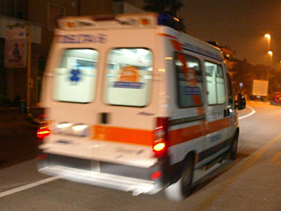 Due suicidi in poche ore in Irpinia: un 40enne non ce la fa, un 29enne lotta tra la vita e la morte