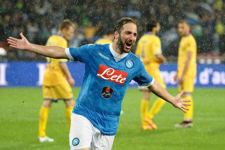 Napoli, Higuain potrebbe restare: regna l’ottimismo