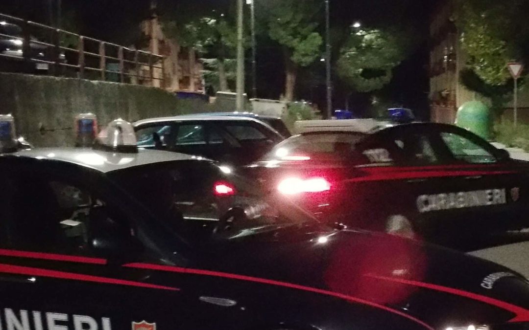Pomeriggio di paura ad Atripalda, maxi rissa per strada: arrestate 11 persone