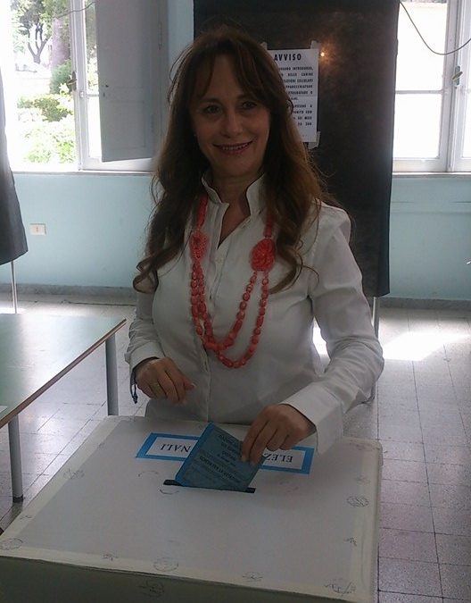 FOTO – Ballottaggio per le elezioni comunali  Il voto dei candidati sindaco a Crotone