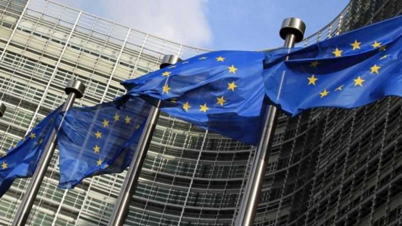 Fondi Europei contro la pandemia, ok di Bruxelles: alla Calabria 500 milioni di euro